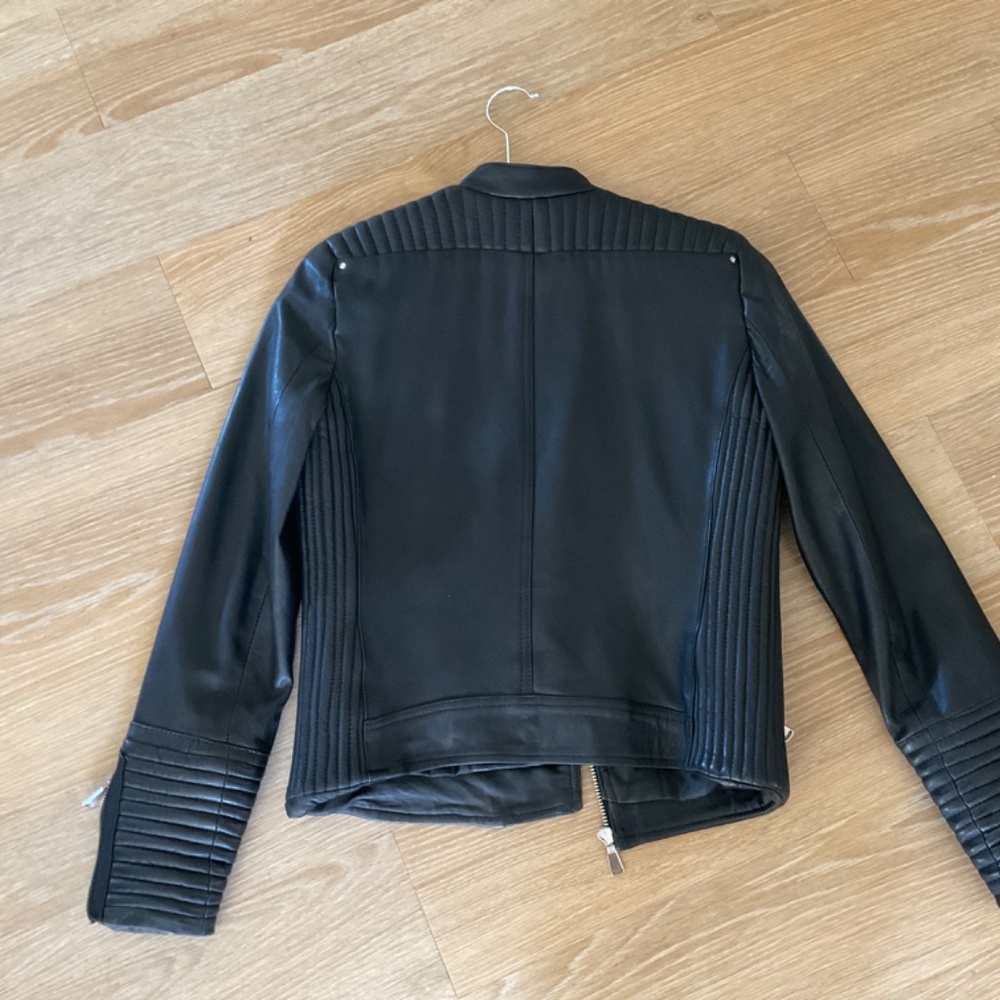 Leather Jacket - Picture 4 of 4